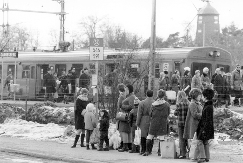 Jakobsbergs station svart-vitbild